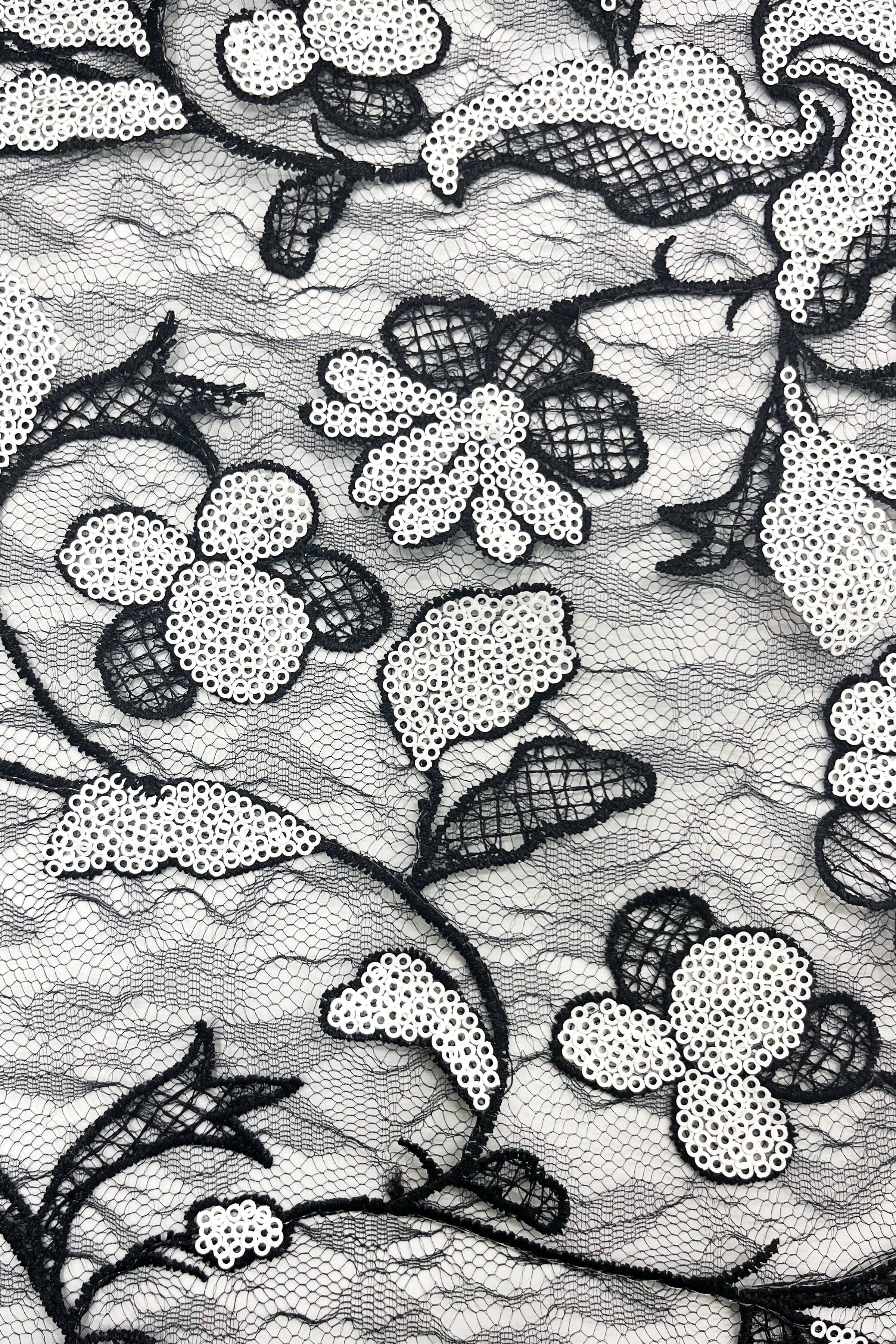 フォックスファートリム・レースストール - ブラック＆ホワイト