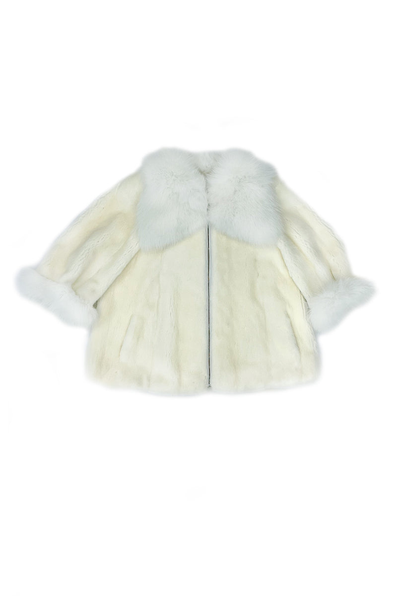 ホワイトミンクジャケット レダセントラルオーダー品Mサイズ ASIA WEILTAL 2L JKT - JackWolfskin専門店 ウルフハウス